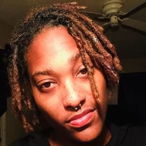 Meet your Posher, Kay